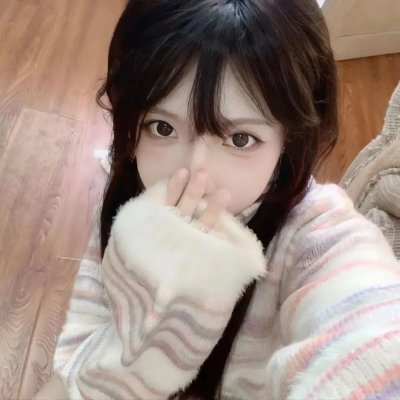四季之春 封面